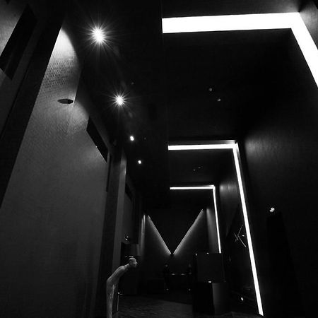 シャンシャン ホテル ルーシャン 楽山市 エクステリア 写真