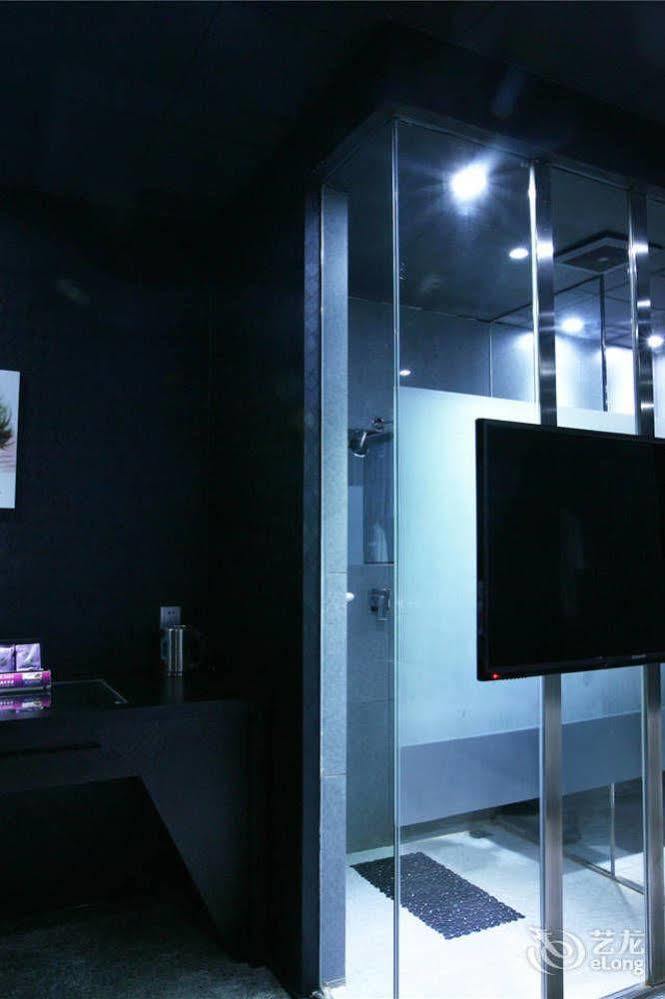 シャンシャン ホテル ルーシャン 楽山市 エクステリア 写真